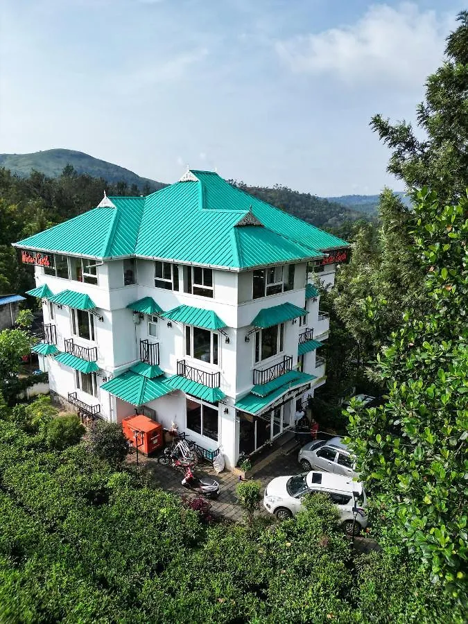 Lumino Winter Castle Hotel Munnar