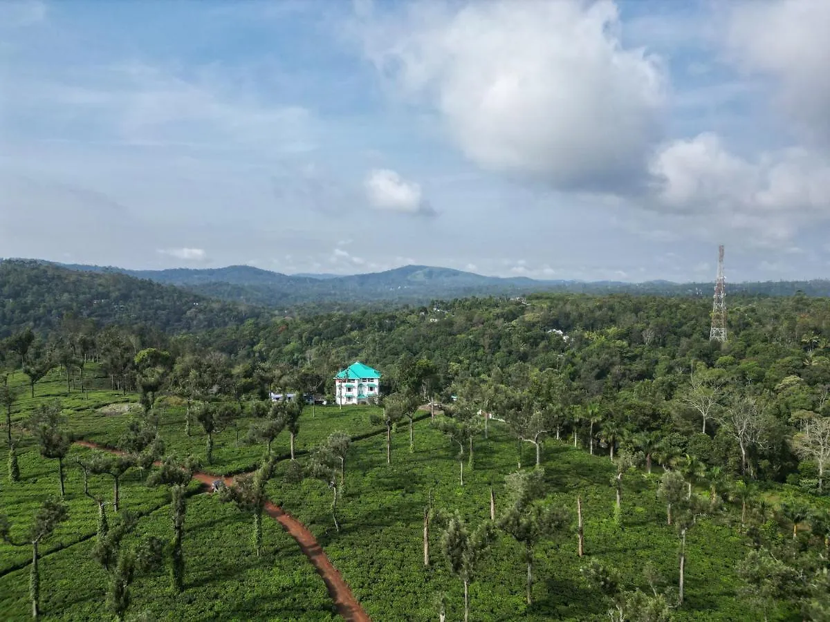 Lumino Winter Castle Hotel Munnar