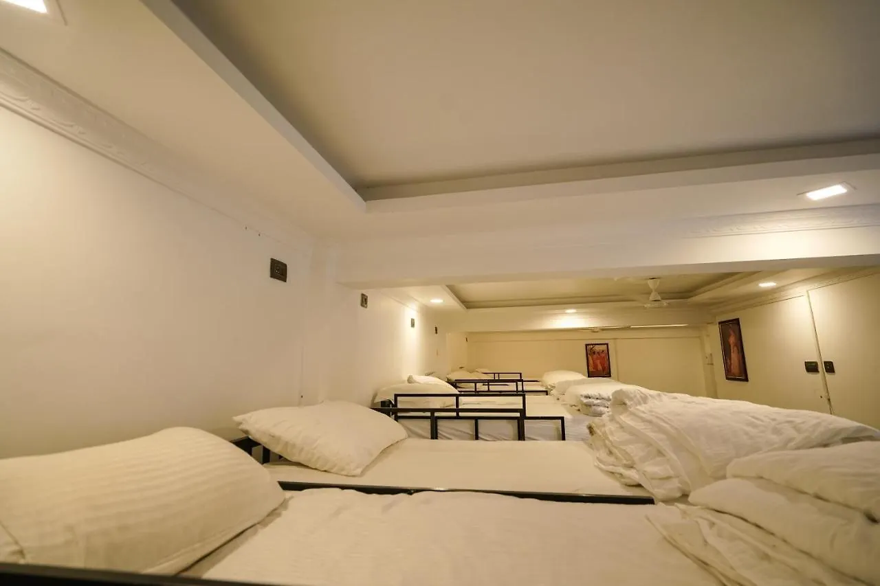 Lumino Winter Castle Hotel Munnar