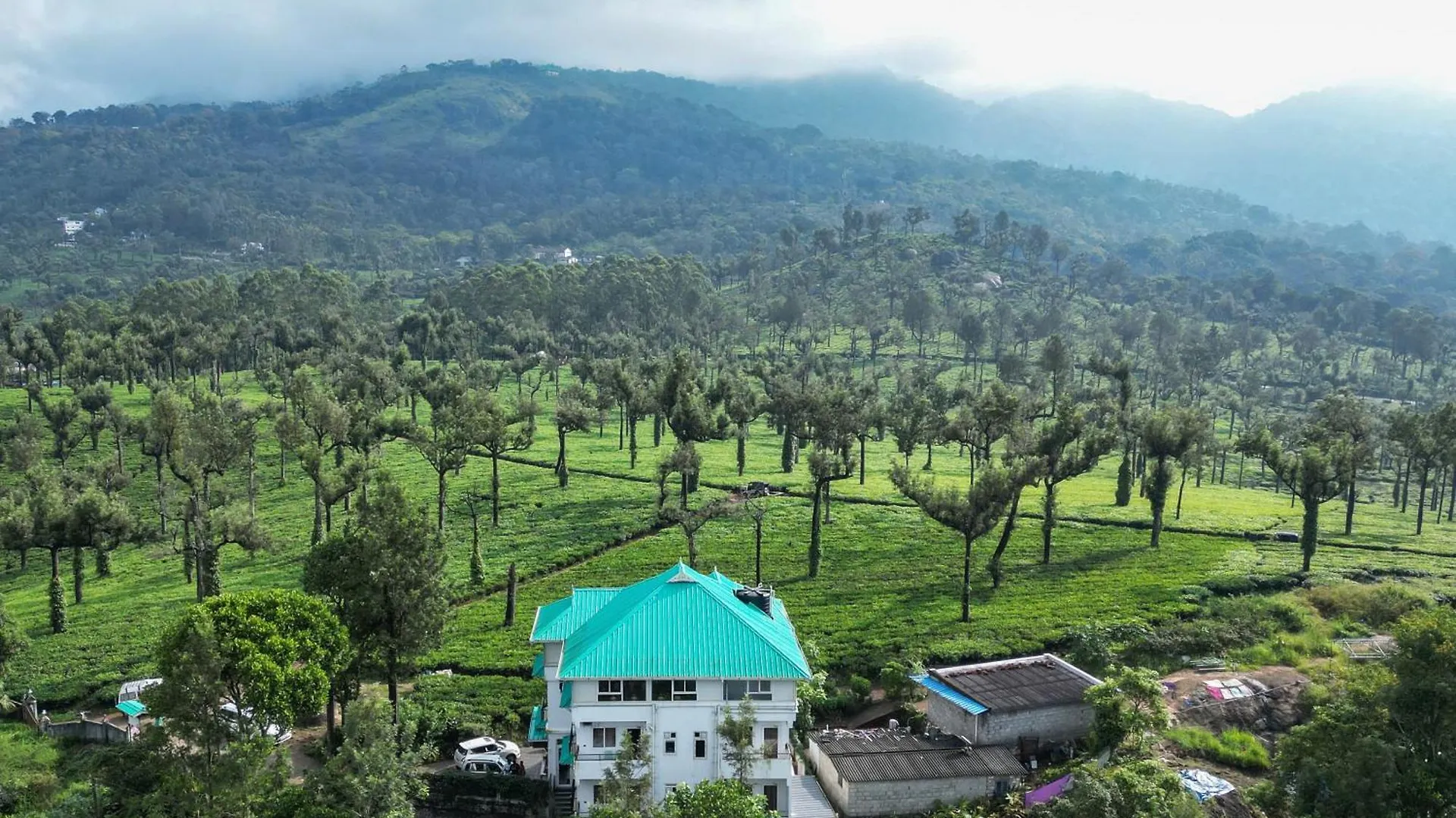 Lumino Winter Castle Hotel Munnar